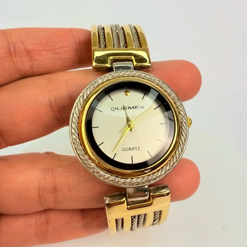 Vintage quartz dual tone watch